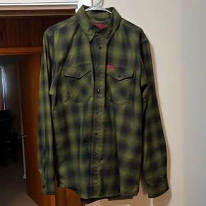Dixxon Lone Wolf flannel